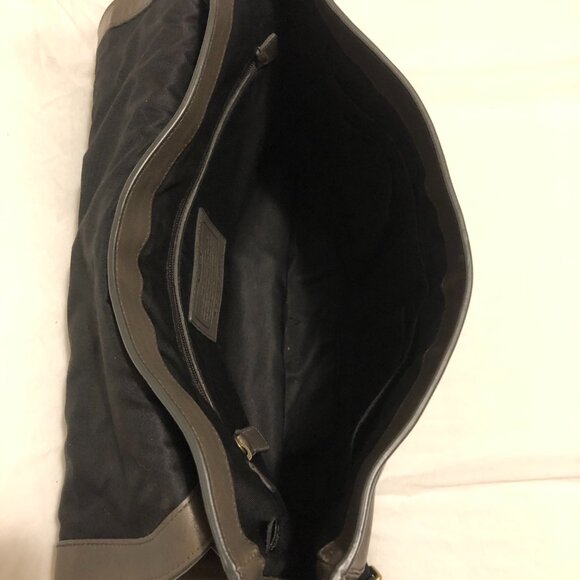 Heritage Crossbody Coach Messenger Bag (unisex) - Picture 3 of 7